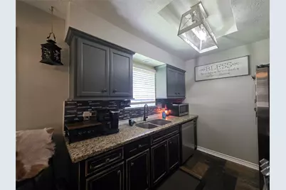 8646 Flower Path Street, Houston, TX 77044 - Photo 6
