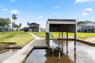 124 Seagull, Sargent, TX 77414 - Photo 8
