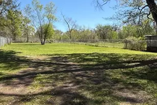 9610 Tower St, Houston, TX 77088 - Photo 10