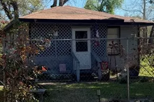 9610 Tower St, Houston, TX 77088 - Photo 4