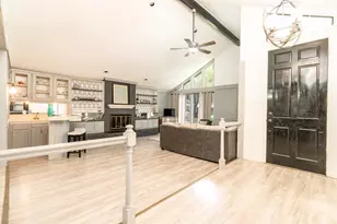 14 Seminole Ln, West Columbia, TX 77486 - Photo 4