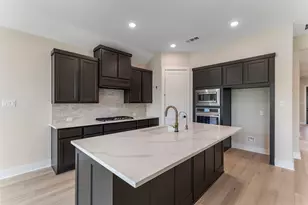 8143 Fenway Hts Dr, The Woodlands, TX 77389 - Photo 6