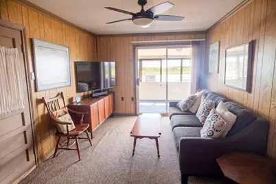 626 Seagull, Sargent, TX 77414 - Photo 4
