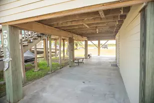 626 Seagull, Sargent, TX 77414 - Photo 14