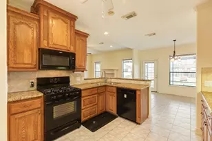 120 Mallard Dr, Clute, TX 77531 - Photo 14