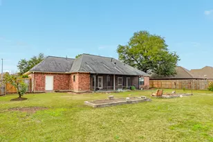 120 Mallard Dr, Clute, TX 77531 - Photo 28
