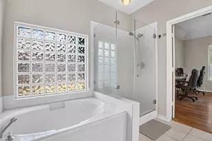 7514 Broken Oak Ln, Sugar Land, TX 77479 - Photo 18