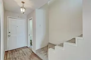 537 Longmeadow St, Beaumont, TX 77707 - Photo 10