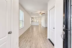 31343 Horseshoe Meadow Bend Ln, Fulshear, TX 77441 - Photo 2