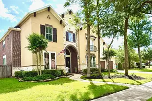 5403 Lockwood Bend Ln, Sugar Land, TX 77479 - Photo 2