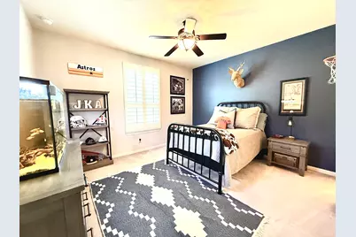 5403 Lockwood Bend Lane, Sugar Land, TX 77479 - Photo 12