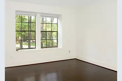 102 E Mistybreeze Circle, The Woodlands, TX 77381 - Photo 20