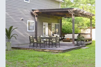 102 E Mistybreeze Circle, The Woodlands, TX 77381 - Photo 2