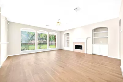 12236 S Shadow Cove Drive, Houston, TX 77082 - Photo 18