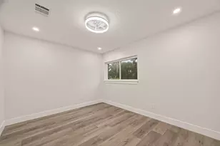 12711 Claygate Dr, Houston, TX 77047 - Photo 18