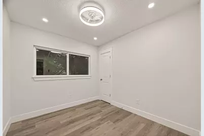 12711 Claygate Drive, Houston, TX 77047 - Photo 8