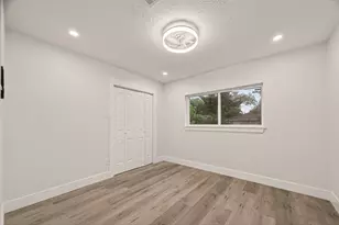 12711 Claygate Dr, Houston, TX 77047 - Photo 12
