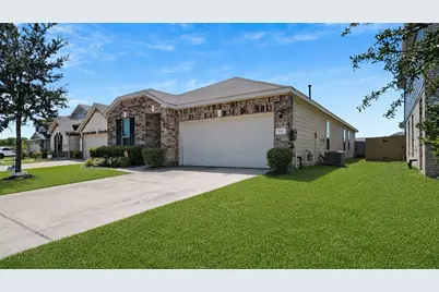 2515 Hawthorn Park Court, Houston, TX 77038 - Photo 16