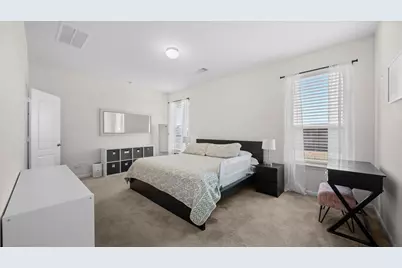 2515 Hawthorn Park Court, Houston, TX 77038 - Photo 8