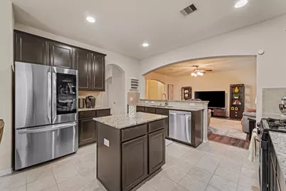 6502 Wilshire Lakes, Houston, TX 77040 - Photo 10