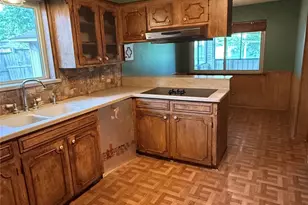 7634 Glenvista St, Houston, TX 77061 - Photo 6