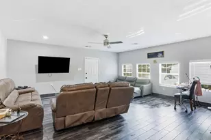7210 Colton St, Houston, TX 77016 - Photo 10