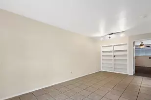 12905 Woodforest Blvd, Houston, TX 77015 - Photo 10