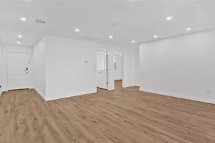 9750 Deer Trail A Dr, Houston, TX 77038 - Photo 6