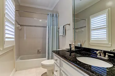 1906 Greenwich Terrace Drive, Houston, TX 77019 - Photo 16
