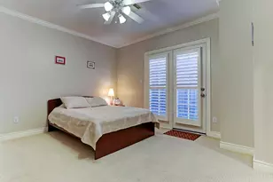 1906 Greenwich Terrace Dr, Houston, TX 77019 - Photo 18