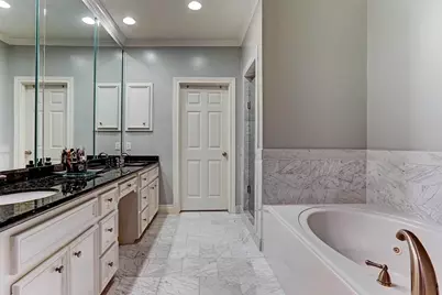 1906 Greenwich Terrace Drive, Houston, TX 77019 - Photo 12