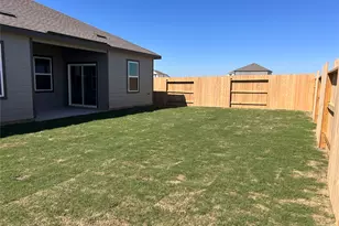 1012 Sunlit Cir, Brookshire, TX 77423 - Photo 4