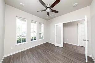 1877 Glacier Gorge Trl, Dayton, TX 77535 - Photo 6