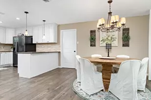 306 Creekside Loop, Sour Lake, TX 77659 - Photo 6