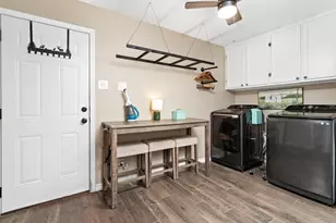 306 Creekside Loop, Sour Lake, TX 77659 - Photo 10