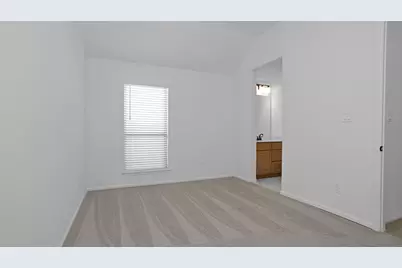 2126 Primrose Pass Drive, Richmond, TX 77469 - Photo 12