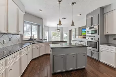 208 Springs Edge Drive, Conroe, TX 77356 - Photo 26