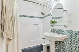 126 Tuna St, Galveston, TX 77550 - Photo 28