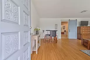 126 Tuna St, Galveston, TX 77550 - Photo 4
