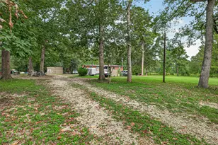 196 County Rd 3707, Splendora, TX 77372 - Photo 30