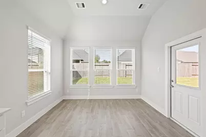 3223 Bushy Hawthorn Drive, Conroe, TX 77301 - Photo 10