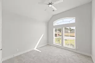 3223 Bushy Hawthorn Dr, Conroe, TX 77301 - Photo 22