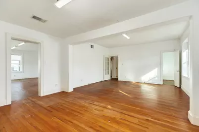 405 E Mulberry Street, Angleton, TX 77515 - Photo 24