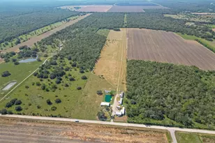 16631 Baker Cr 522 Rd, Guy, TX 77444 - Photo 8