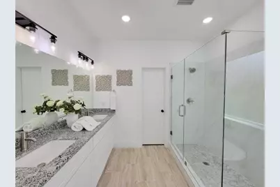 4523 Sunflower Street, Houston, TX 77051 - Photo 22