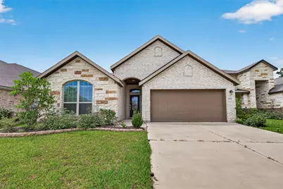 3112 Catalonion Court, Conroe, TX 77301 - Photo 2