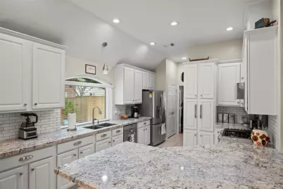 16511 Evergreen Lake Lane, Cypress, TX 77429 - Photo 6