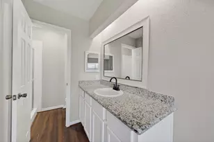 9906 Rocky Hollow Rd, La Porte, TX 77571 - Photo 12