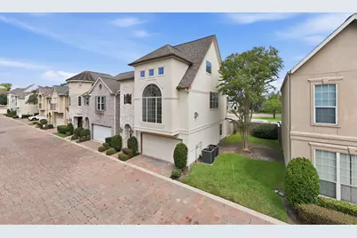 11110 Sherwood Forest Glen Drive, Houston, TX 77043 - Photo 2