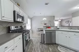 20502 Coleridge Ln, Richmond, TX 77407 - Photo 4